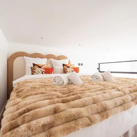 Bright & Modern In Apartmán *