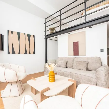 Bright & Modern In Apartmán Paříž